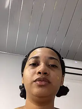 Snapshot of _sweetSabrina- chatting on May 21, 8:38 pm sweetSabrina- online show from May 21, 8:38 pm