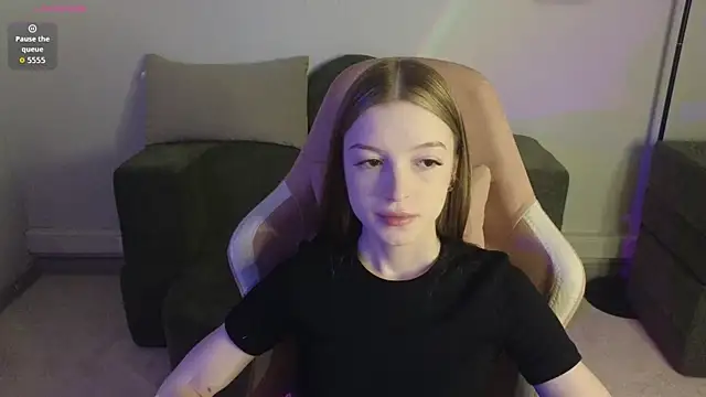 Eva Th0mpson online show from June 10, 1:28 am