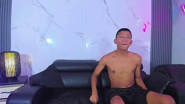 Sweet babys69 online show from May 18, 5:19 pm