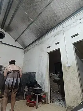 Snapshot of Banana-zz chatting on July 17, 9:08 pm Banana-zz online show from July 17, 9:08 pm