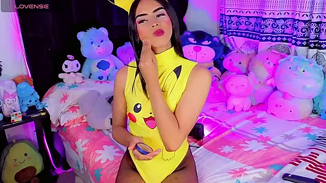 SexyMoon09 online show from May 6, 1:57 am