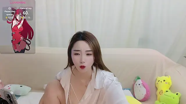 JJ8521 online show from May 8, 8:08 am