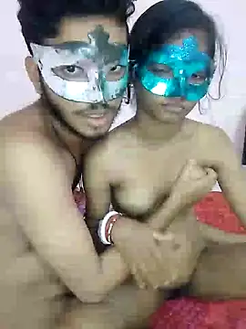 Snapshot of husband_wife_12 chatting on May 25, 5:52 pm husband wife 12 online show from May 25, 5:52 pm