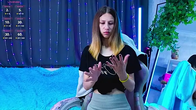 ChristiaHorde online show from June 28, 5:08 pm