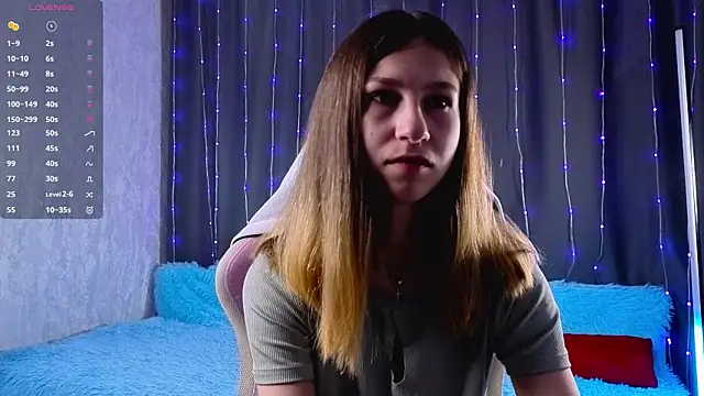 ChristiaHorde online show from July 9, 5:39 pm