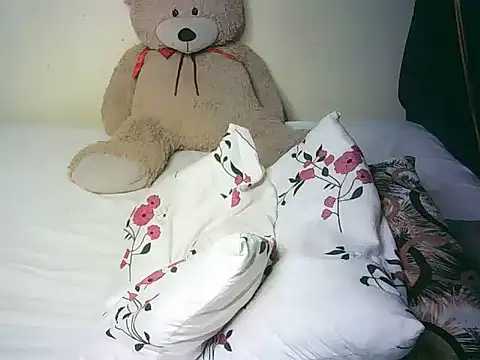 lovvelyheers online show from July 14, 4:13 pm