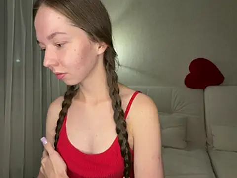 mystarAlice online show from June 25, 7:29 pm