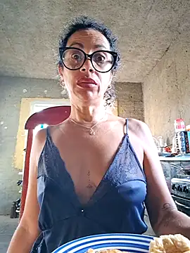 GataDaNoite50 online show from May 9, 10:31 am