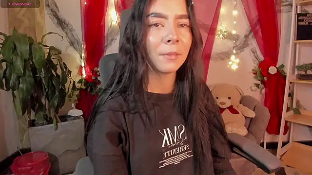 MelCherry online show from May 18, 11:54 pm