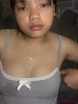 Snapshot of Cham-py chatting on May 20, 1:56 am Cham-py online show from May 20, 1:56 am