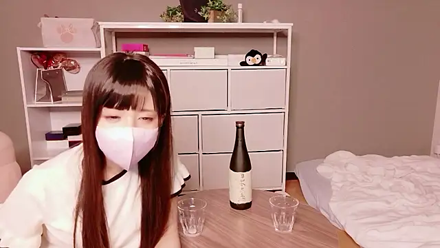 hina mochi online show from July 9, 1:15 pm