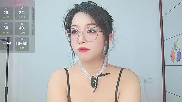 Snapshot of xiaoyu5 chatting on May 6, 12:10 pm xiaoyu5 online show from May 6, 12:10 pm