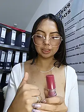 JENNIFER  03 online show from August 7, 3:36 pm