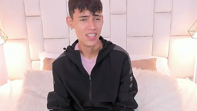 JacobFerrer online show from May 23, 5:50 pm