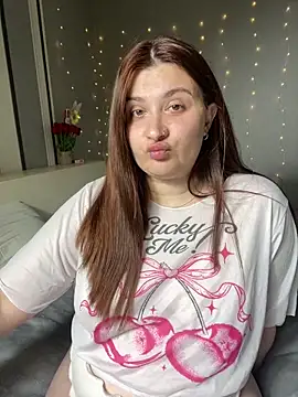 AureTease online show from June 2, 6:32 pm