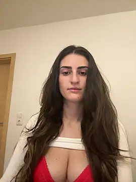 OliviaBaby- online show from July 1, 8:30 pm
