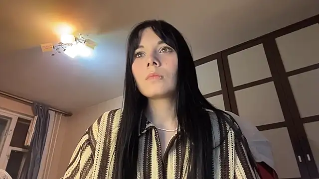 gothicq online show from May 19, 6:36 pm