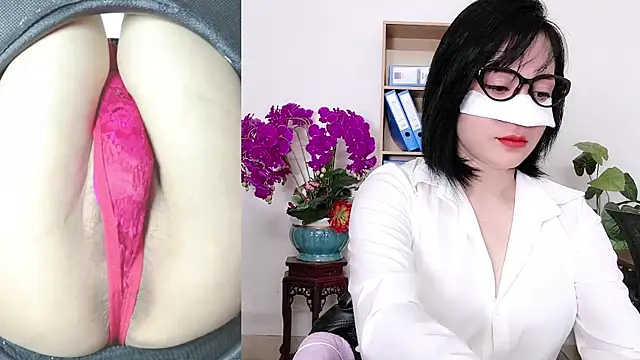 Elidabeth Mart online show from July 29, 2:26 pm