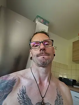 Snapshot of Tattooangel4172 chatting on May 26, 2:35 pm Tattooangel4172 online show from May 26, 2:35 pm
