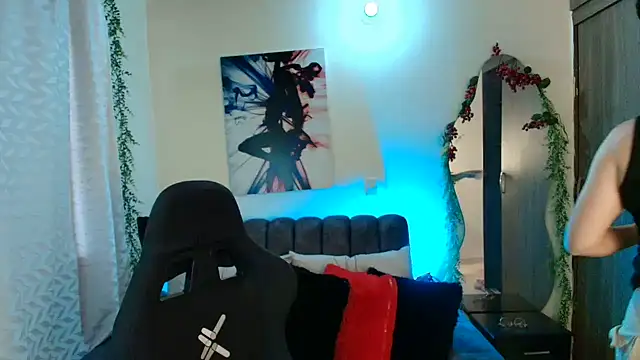 LUCYMILF SEXY online show from August 4, 12:08 pm