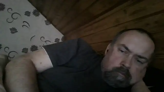 Snapshot of Carsten5 chatting on May 10, 4:17 am Carsten5 online show from May 10, 4:17 am