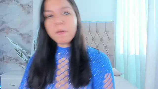 Snapshot of Clara4w chatting on May 25, 12:00 pm Clara4w online show from May 25, 12:00 pm