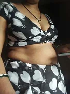 sexy riya16 online show from August 4, 7:11 am