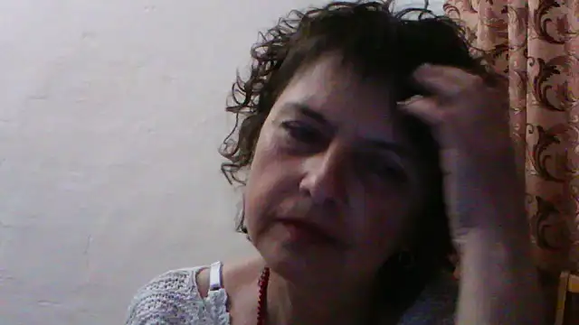 ElizabethGorden online show from May 22, 5:51 pm