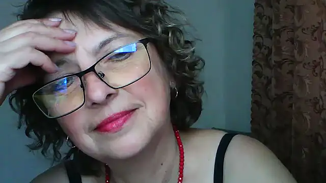 ElizabethGorden online show from June 5, 11:05 am