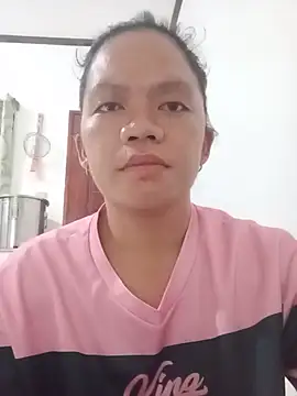 Queen day online show from May 8, 10:04 pm
