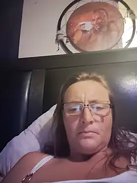 Queenle91 online show from May 16, 12:07 am