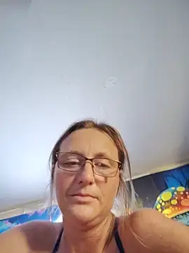 Queenle91 online show from May 17, 8:49 pm