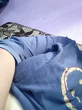 babygirl 19905 online show from May 6, 3:24 am