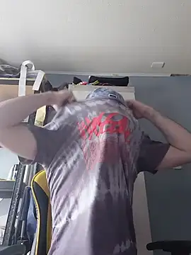 emebigboy online show from May 14, 5:53 pm