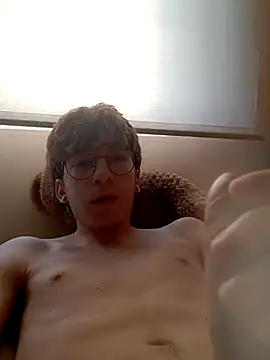 Snapshot of DIEGO970 chatting on May 21, 9:27 am DIEGO970 online show from May 21, 9:27 am