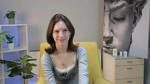CortneyCagey online show from May 8, 7:36 am