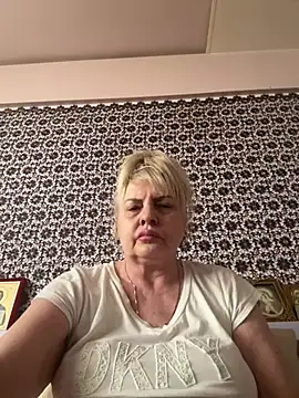 AnastasiaGrey777 online show from June 14, 5:09 am