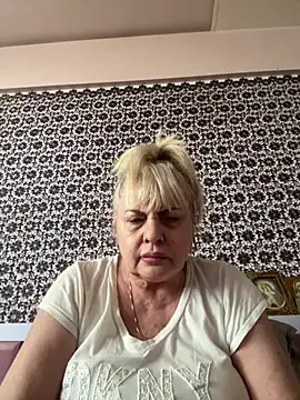 AnastasiaGrey777 online show from June 24, 5:28 am
