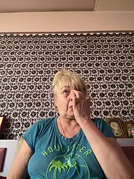 AnastasiaGrey777 online show from July 7, 4:26 am