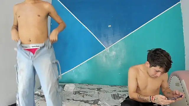 wild boys zs online show from July 13, 8:17 am