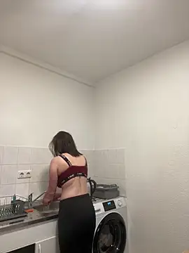 LindaLee90 online show from June 13, 3:54 pm