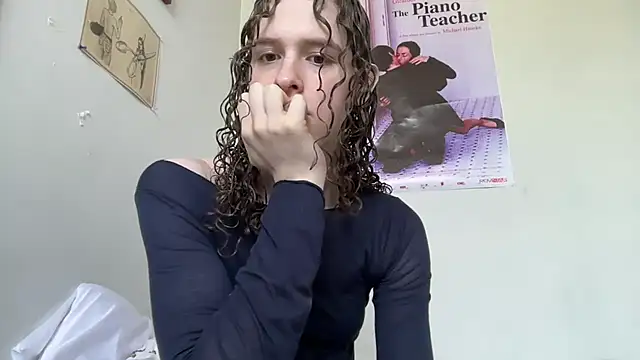 bryluvvsu online show from May 5, 5:43 pm
