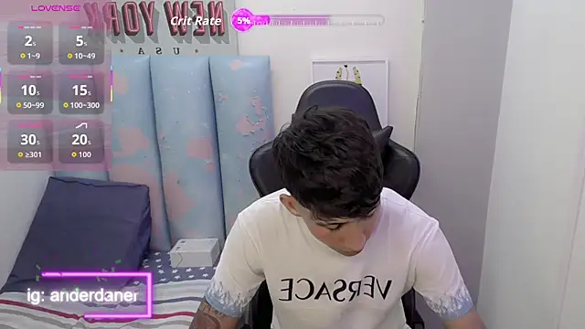 liam play online show from June 22, 5:37 am