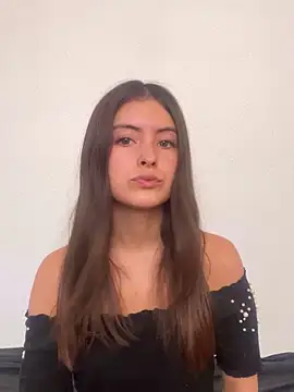 serenaa velvett online show from May 23, 7:18 pm