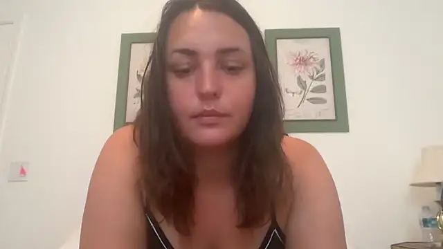 Snapshot of Anniehelen chatting on May 6, 7:41 pm Anniehelen online show from May 6, 7:41 pm