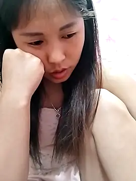 Snapshot of XULY2068 chatting on May 16, 9:28 am XULY2068 online show from May 16, 9:28 am