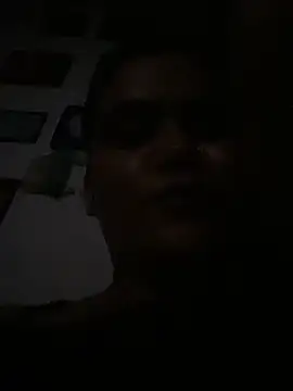 Leena singh online show from June 21, 8:44 pm