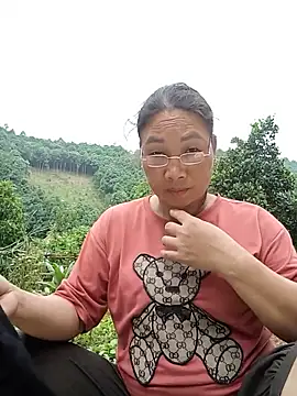 BlueGirlyeah online show from June 14, 1:03 am