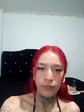 ChicaFuegoDulce online show from May 7, 3:06 pm