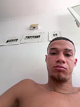 friends lust latin online show from July 26, 4:25 pm